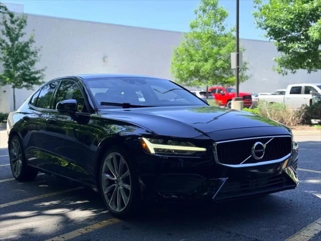 2020 Volvo S60 T6 Momentum
