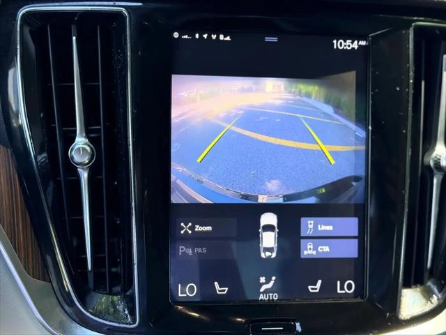 2020 Volvo S60 T6 Momentum