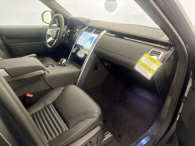 2026 Land Rover Discovery S