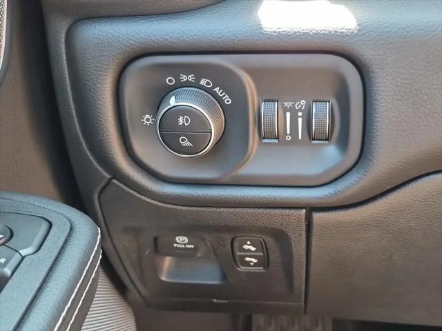 2026 Ram 1500 Laramie Crew Cab 4x4 57 Box