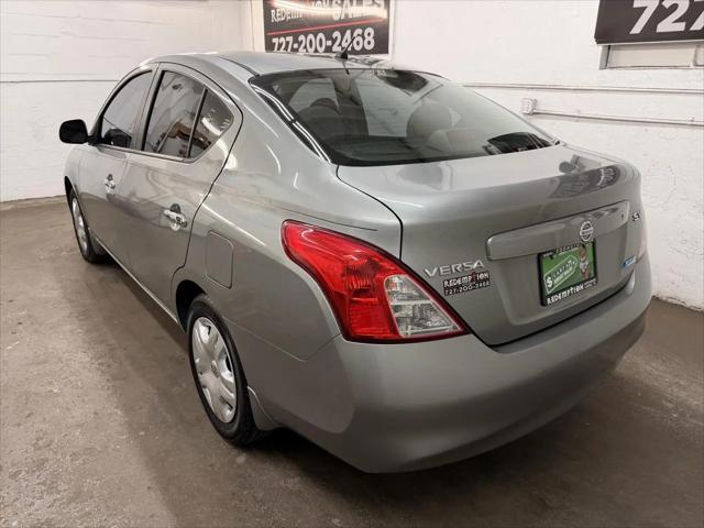 2012 Nissan Versa 1.6 SV
