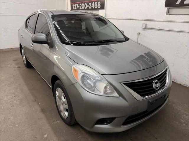2012 Nissan Versa 1.6 SV