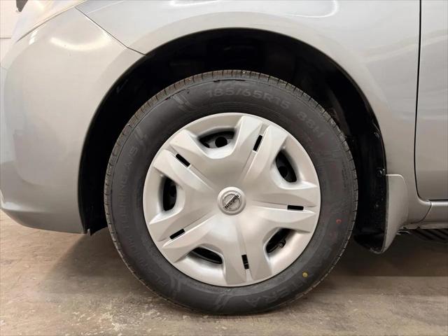 2012 Nissan Versa 1.6 SV