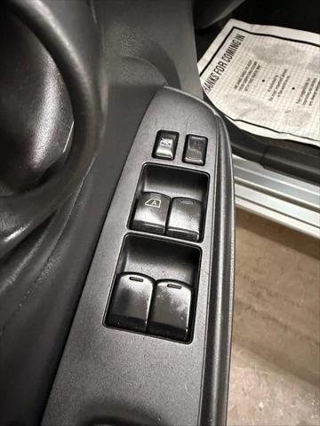 2012 Nissan Versa 1.6 SV