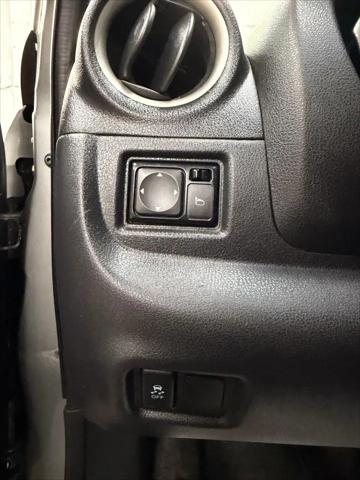 2012 Nissan Versa 1.6 SV