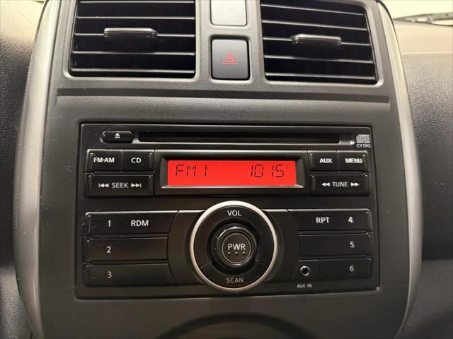 2012 Nissan Versa 1.6 SV