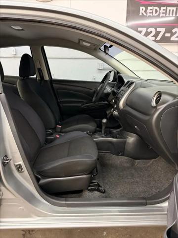 2012 Nissan Versa 1.6 SV