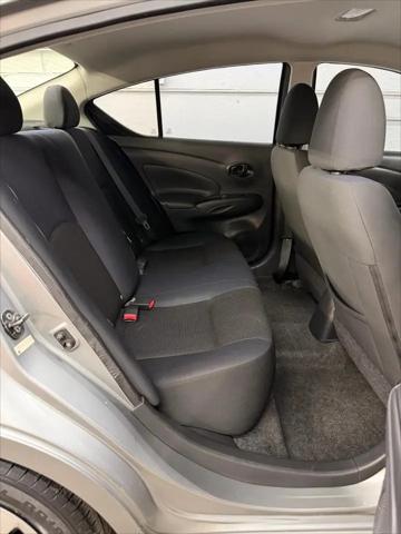 2012 Nissan Versa 1.6 SV