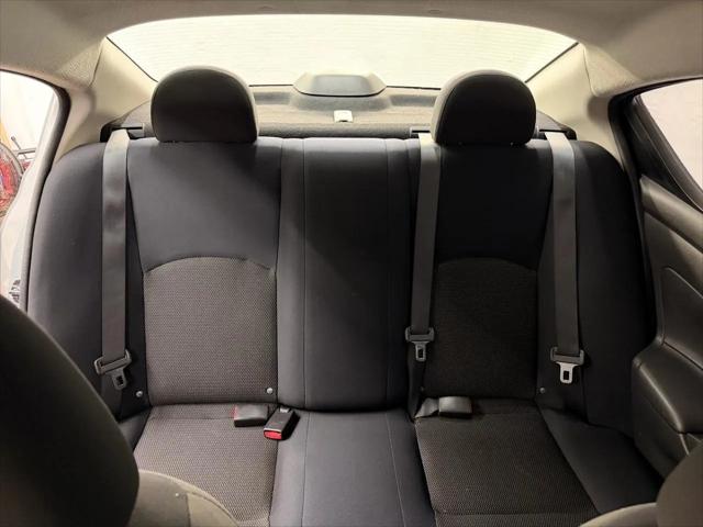 2012 Nissan Versa 1.6 SV