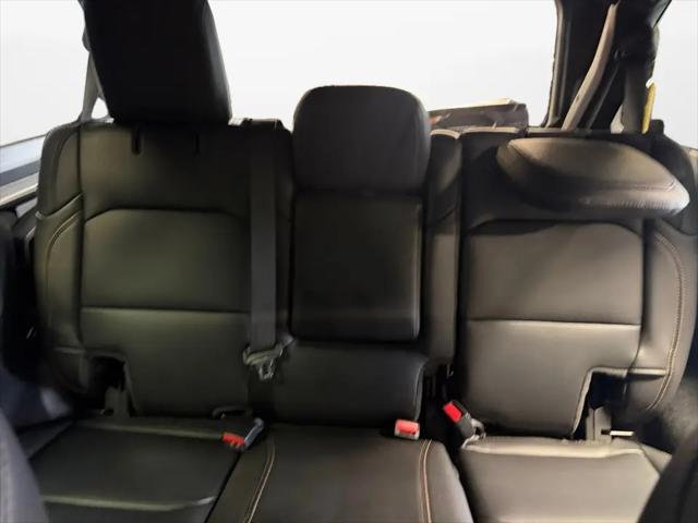 2024 Jeep Wrangler 4-Door Sahara 4x4