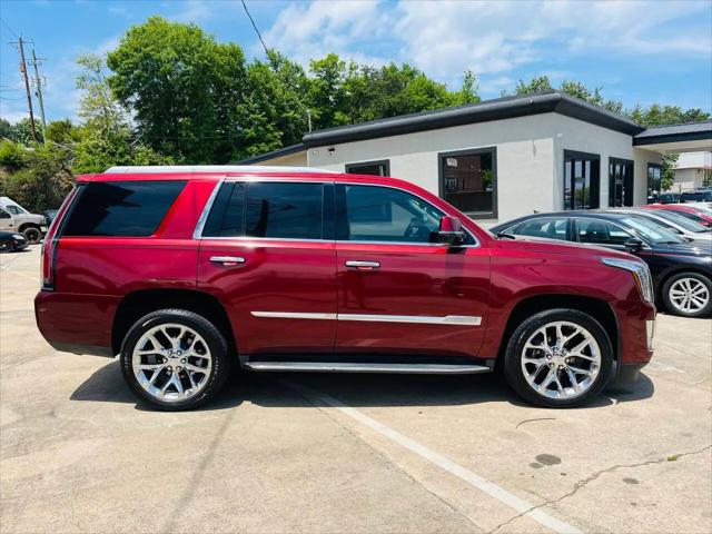 2017 Cadillac Escalade Luxury