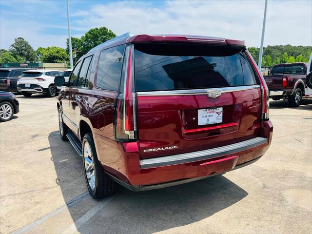 2017 Cadillac Escalade Luxury