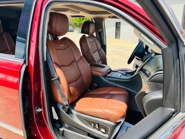 2017 Cadillac Escalade Luxury
