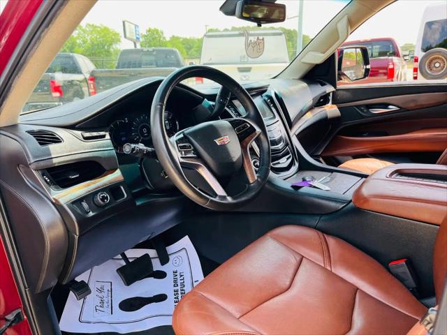 2017 Cadillac Escalade Luxury