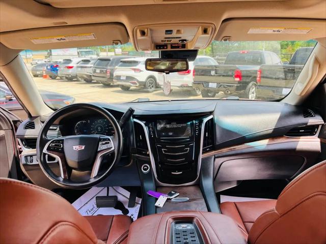 2017 Cadillac Escalade Luxury