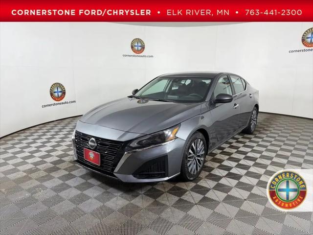 2025 Nissan Altima SV FWD for sale in Elk River, MN