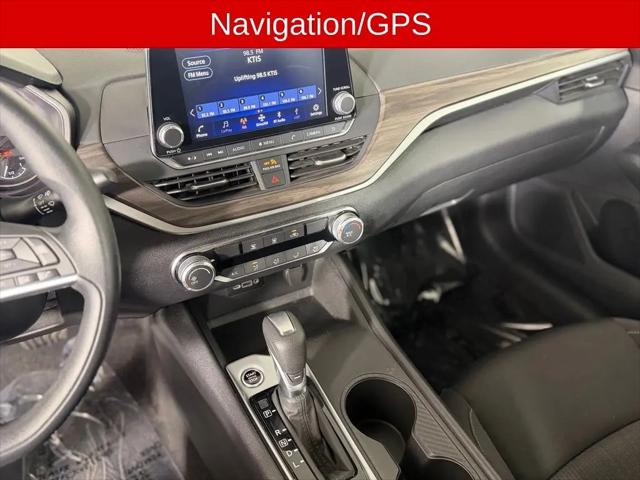2025 Nissan Altima SV FWD