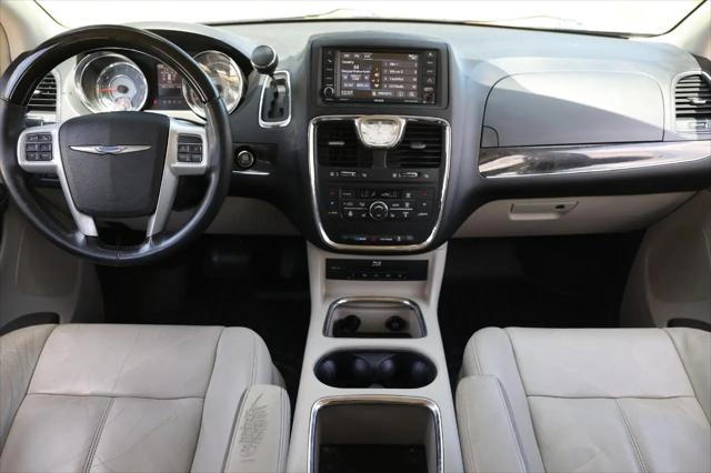 2014 Chrysler Town & Country Limited