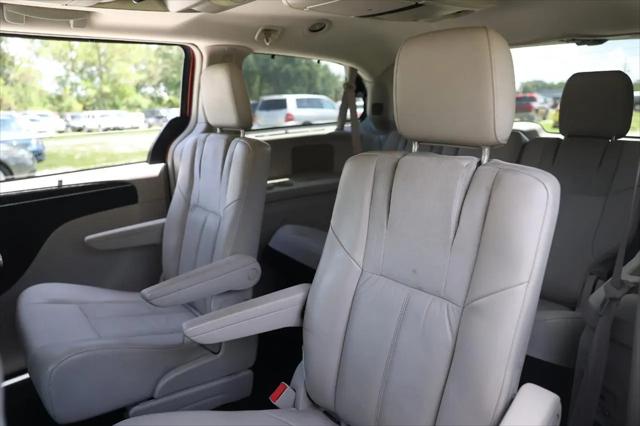 2014 Chrysler Town & Country Limited