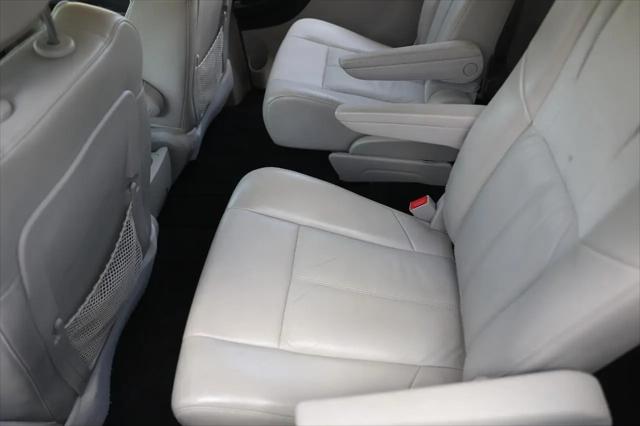 2014 Chrysler Town & Country Limited