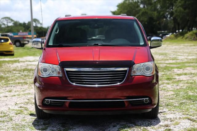 2014 Chrysler Town & Country Limited