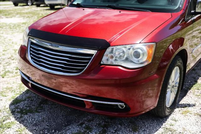 2014 Chrysler Town & Country Limited