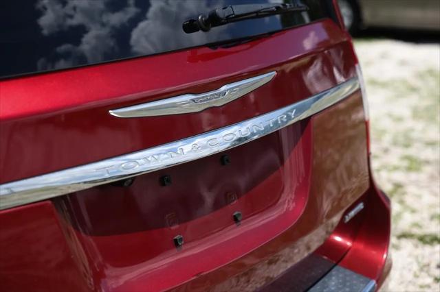 2014 Chrysler Town & Country Limited