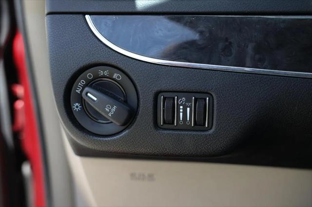 2014 Chrysler Town & Country Limited