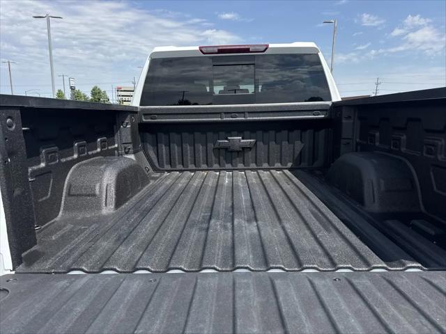 2023 Chevrolet Silverado 1500 4WD Crew Cab Short Bed RST