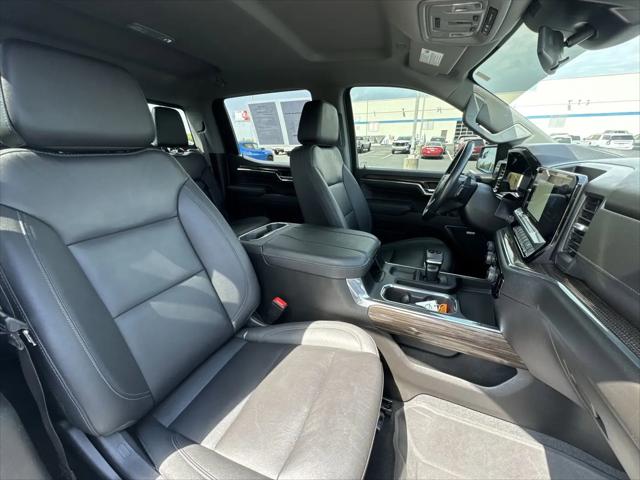 2023 Chevrolet Silverado 1500 4WD Crew Cab Short Bed RST