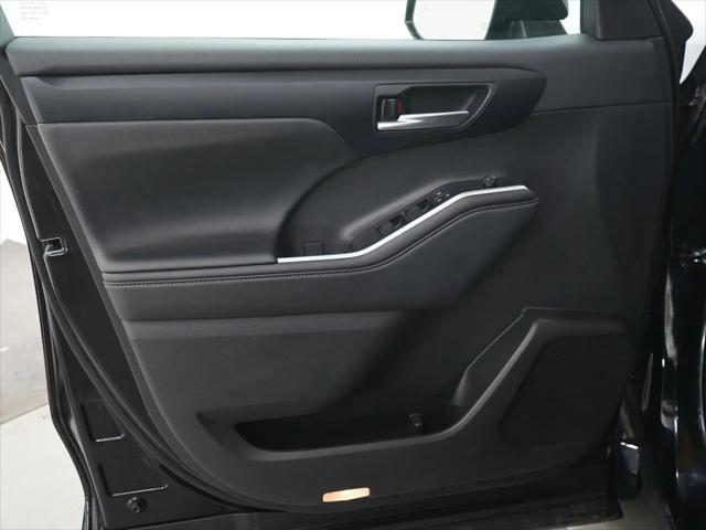 2025 Toyota Highlander XSE