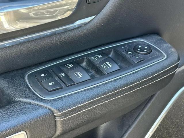 2020 Ram 1500 Laramie Crew Cab 4x4 5'7" Box