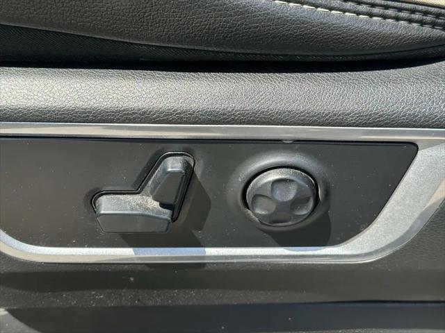2020 Ram 1500 Laramie Crew Cab 4x4 5'7" Box
