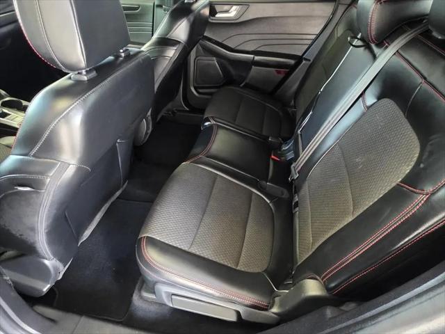 2024 Ford Escape ST-Line Select