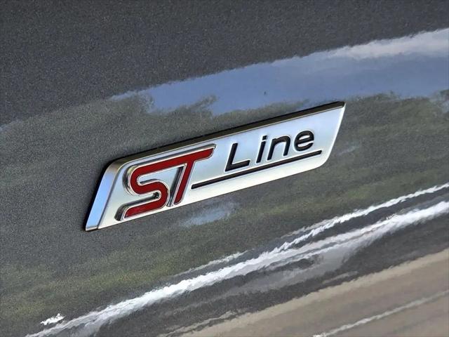 2024 Ford Escape ST-Line Select