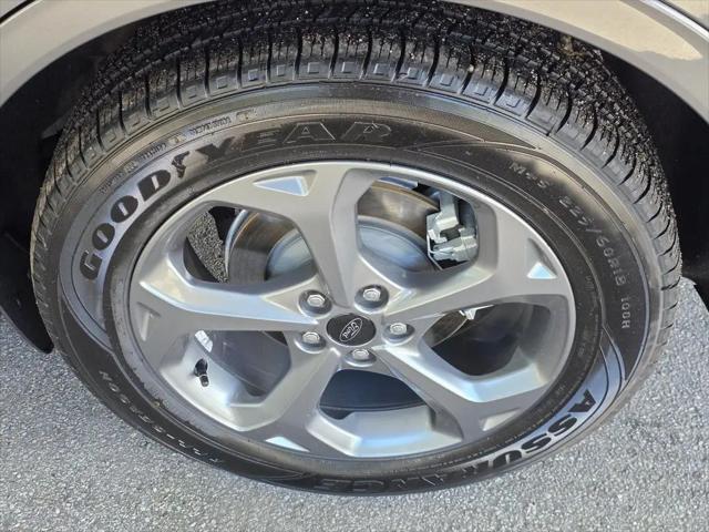2024 Ford Escape ST-Line Select