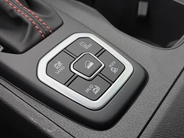 2026 Nissan Frontier Crew Cab PRO-4X 4x4