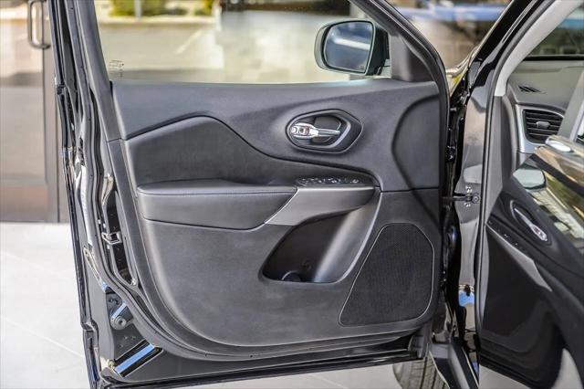 2019 Jeep Cherokee Latitude Plus FWD