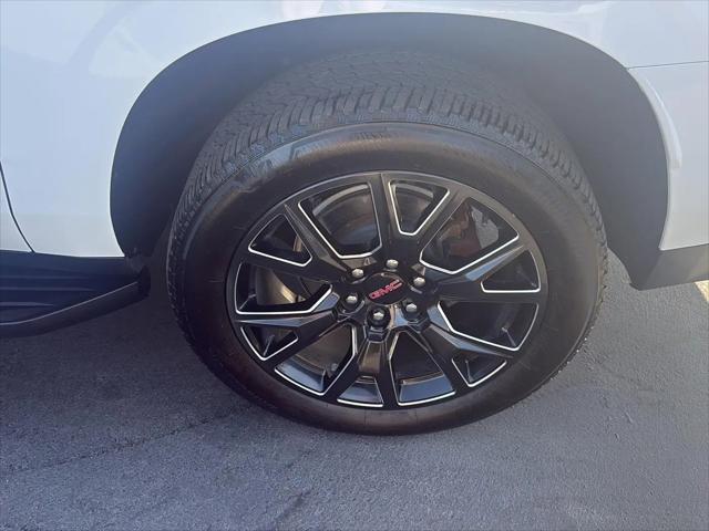 2023 GMC Yukon XL 2WD SLT