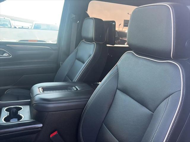 2023 GMC Yukon XL 2WD SLT