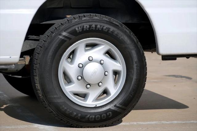 2014 Ford E-150 Commercial
