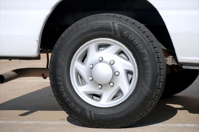 2014 Ford E-150 Commercial