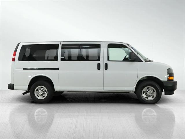 2023 Chevrolet Express Passenger RWD 3500 Regular Wheelbase LS