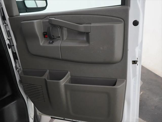 2023 Chevrolet Express Passenger RWD 3500 Regular Wheelbase LS