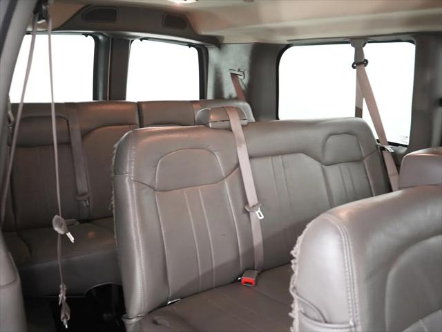 2023 Chevrolet Express Passenger RWD 3500 Regular Wheelbase LS