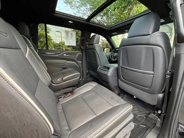 2022 Cadillac Escalade ESV 4WD Sport