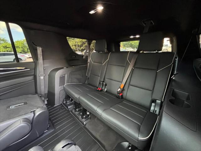 2022 Cadillac Escalade ESV 4WD Sport