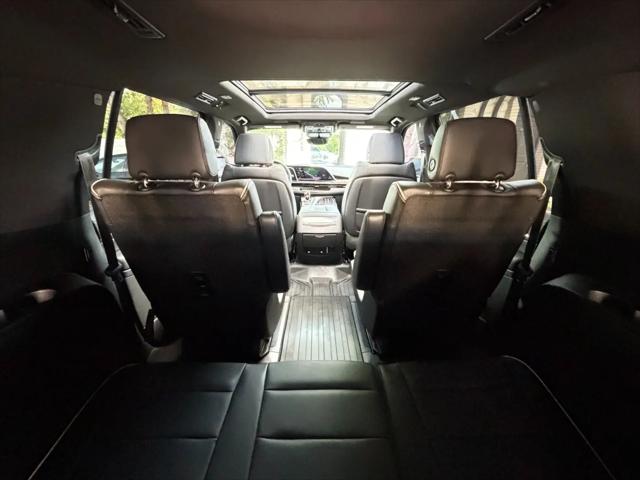 2022 Cadillac Escalade ESV 4WD Sport