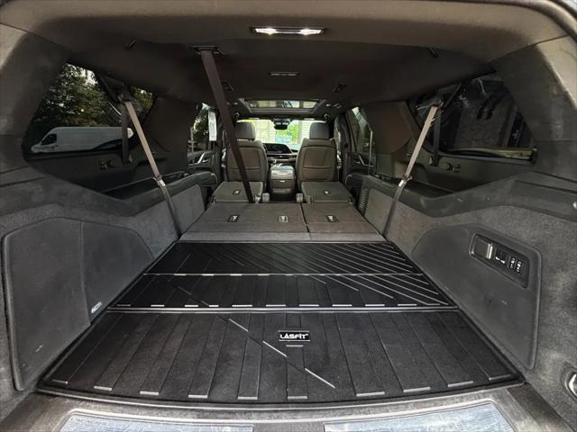 2022 Cadillac Escalade ESV 4WD Sport