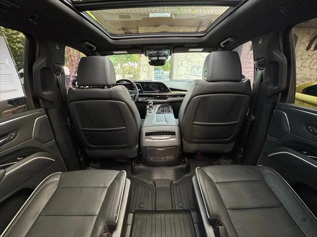 2022 Cadillac Escalade ESV 4WD Sport